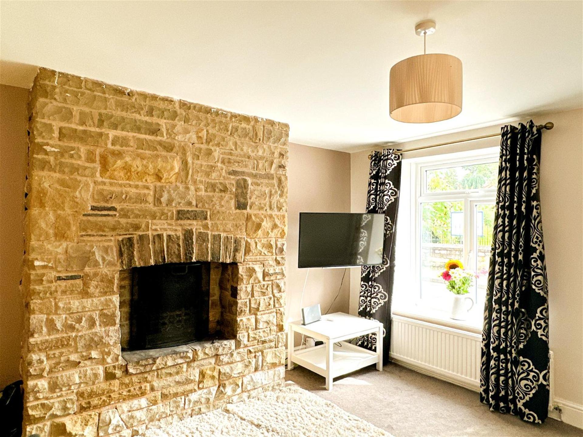 Country Cottage With Church View And Fireplace Near Leeds & York Ngoại thất bức ảnh